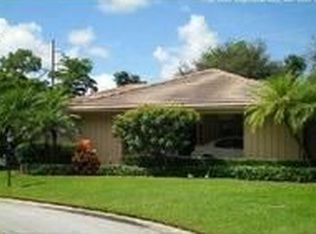 728 Muirfield Cir, Atlantis, FL 33462