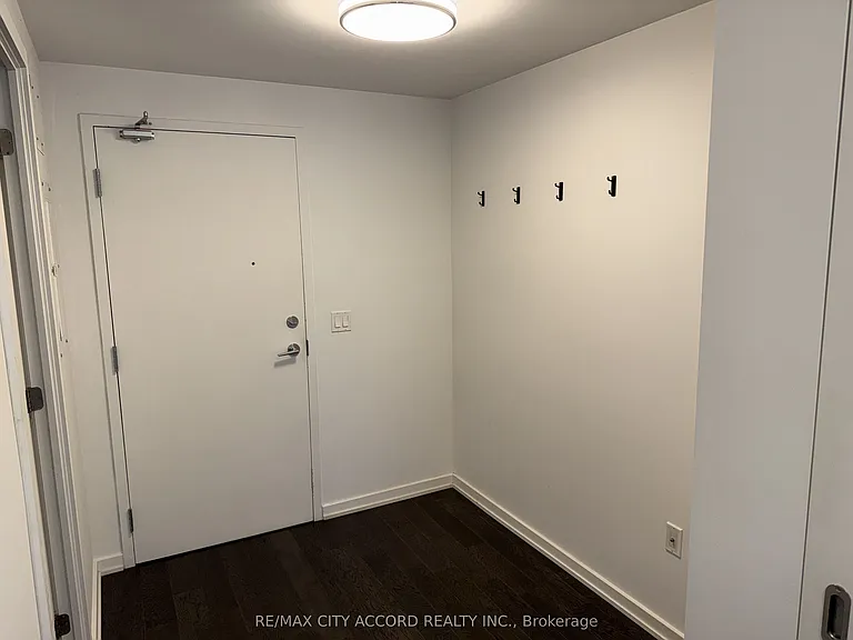 47 Lower River St #550 — Photo 2