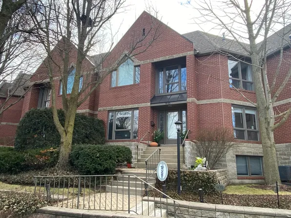 970 Green Bay Rd, Glencoe, IL 60022