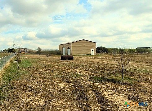5th image of 2072 County Road 421