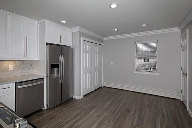 Fairfield Townhouses At Holtsville — Photo 16
