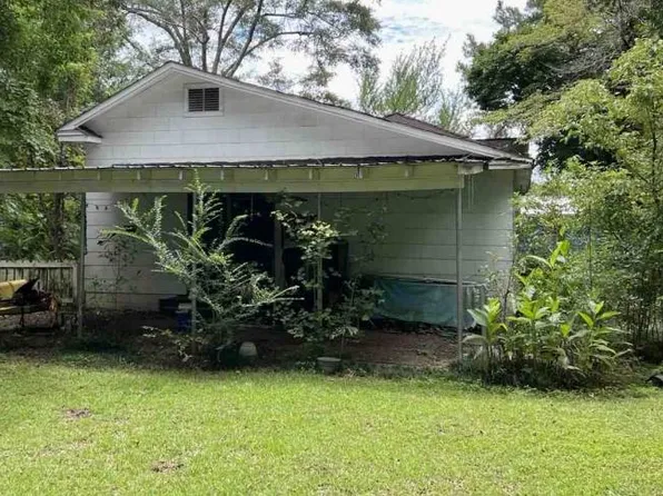 408 College St, Greensboro, AL 36744