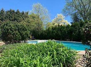 244 Tuscarora Rd, Buffalo, NY 14220