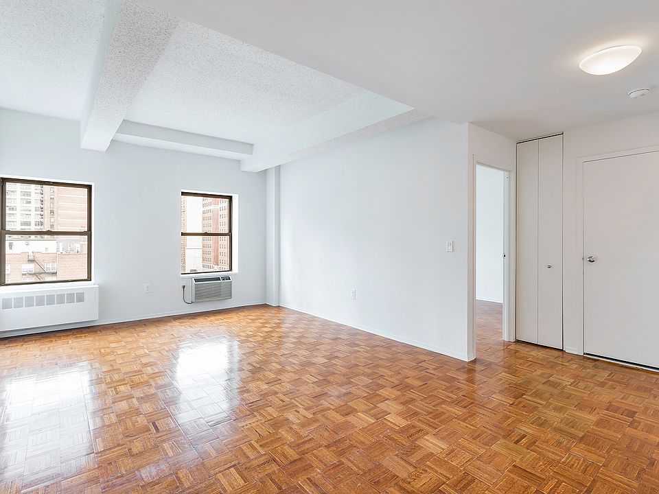 1st image of 360 W 34th St APT 14B