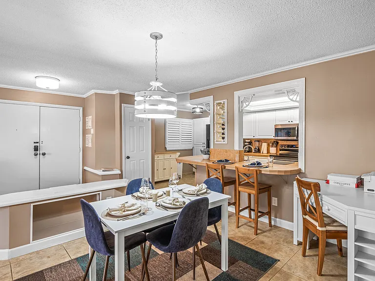 2900 Gulf Blvd #212 — Photo 12