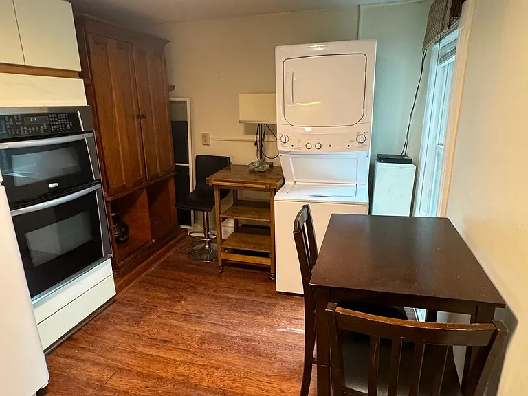 7 Monroe St #2 — Photo 3