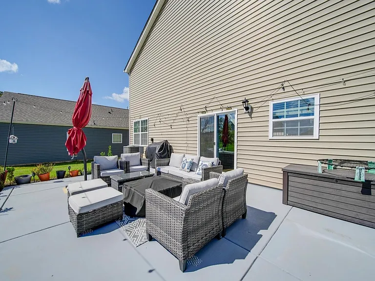 9609 Margrave Dr — Photo 22
