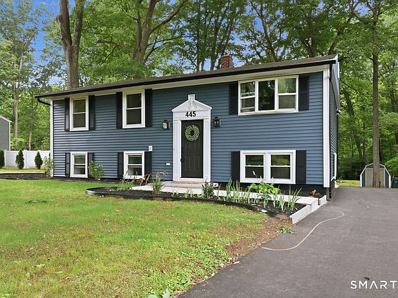 2nd image of 445 Lincoln Drive