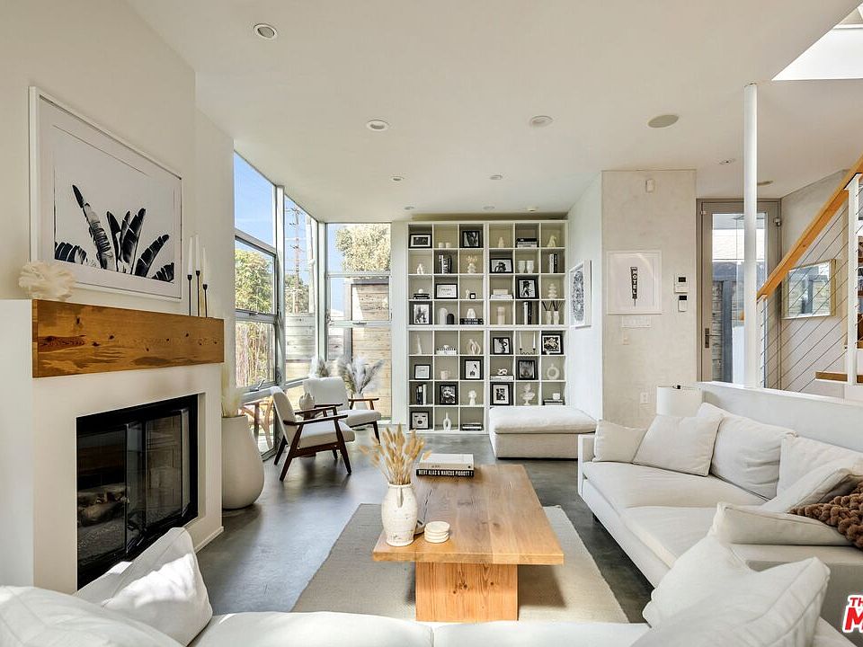 1st image of 844 California Ave