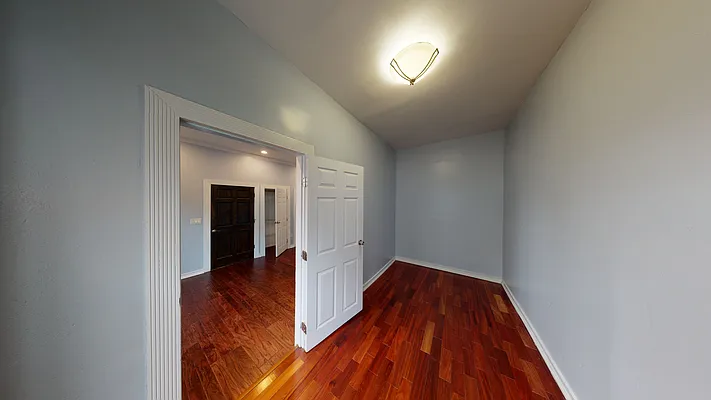 Rented by Compass | media 7