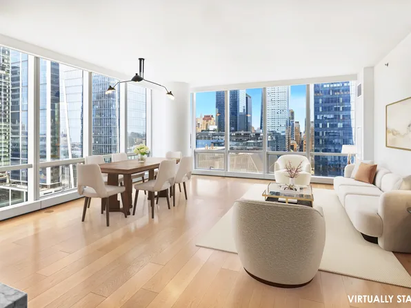 15 Hudson Yards image 1 of 31