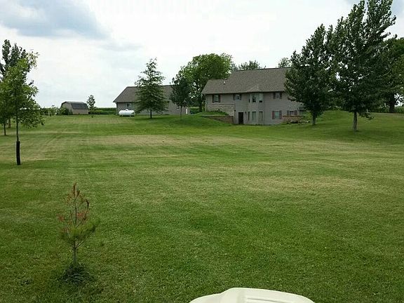 2nd image of 13044 Stone Ave