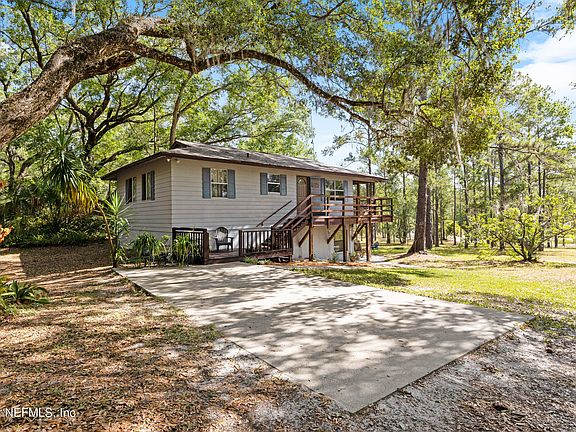 3rd image of 142 SUNNYSIDE Drive