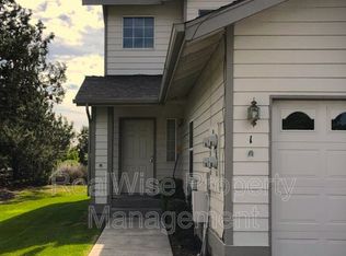 2080 NE Chanel Ct APT 1, Bend, OR 97701