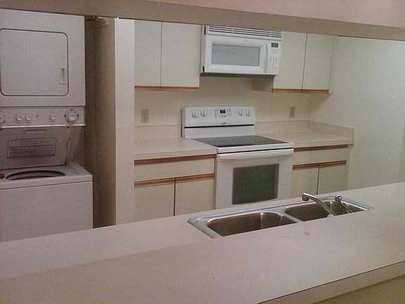 4th image of 3621 Wild Pines Dr
