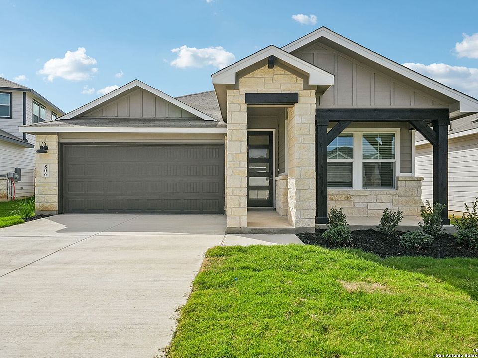 1st image of 806 Shatterhand Blvd