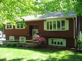 187 Farmdale Rd, Watertown, CT 06795