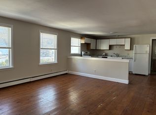 43 Fessenden St APT 7, Portland, ME 04103