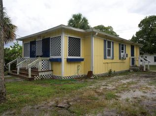 920 SE Bayou Ave #B, Stuart, FL 34994
