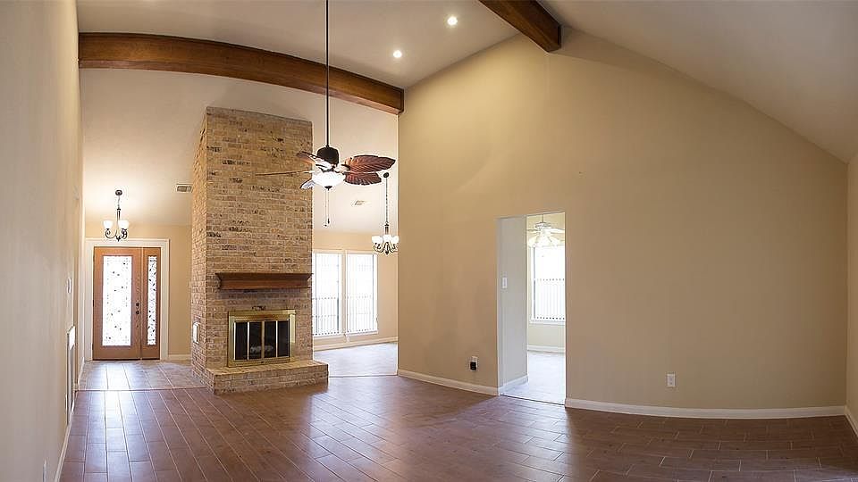1st image of 1922 Wingleaf Dr