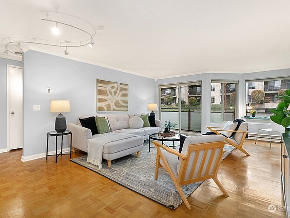 3rd image of 1250 Taylor Avenue N #204