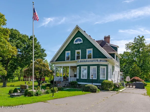 377 Wapwallopen Rd, Nescopeck, PA 18635