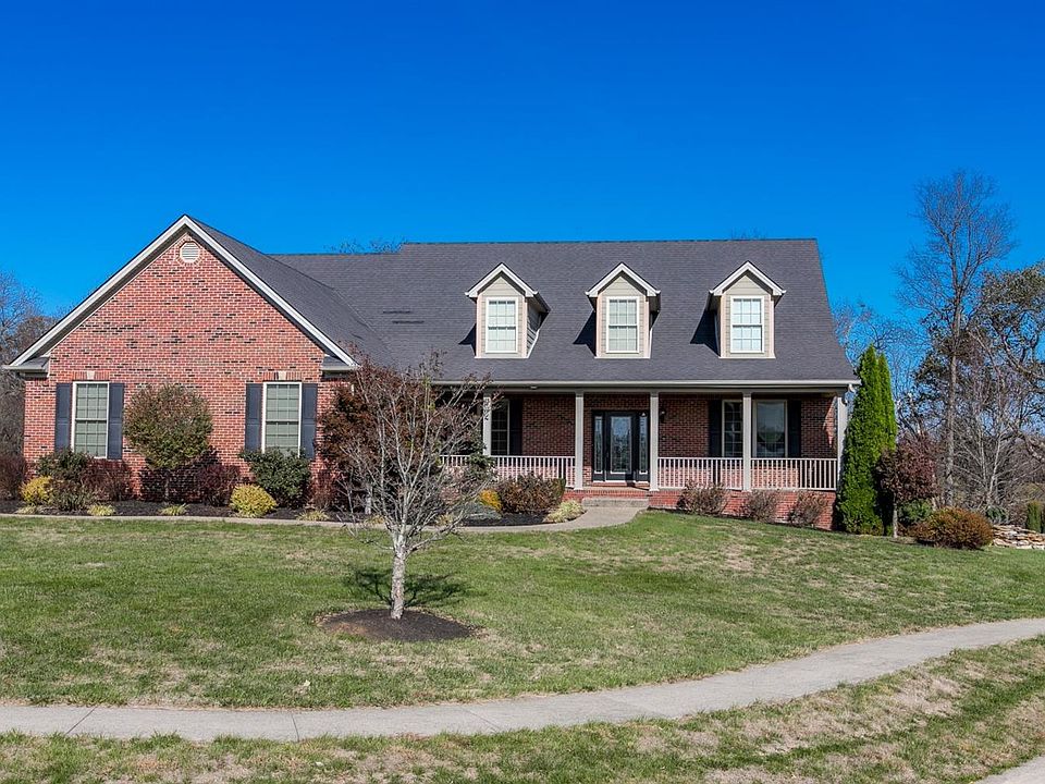 1st image of 4073 Port Royal Dr