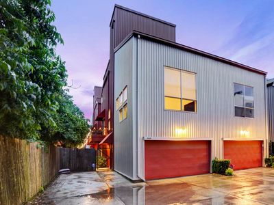 3024 Commerce St, Houston, TX, 77003