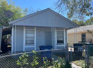 126 Parkview Dr, San Antonio, TX 78210