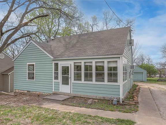 4th image of 5117 Parkview Ave