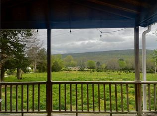 11196 Royal Oaks Rd, Prairie Grove, AR 72753