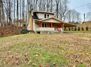 2399 Meldahl Rd, Washington, WV 26181