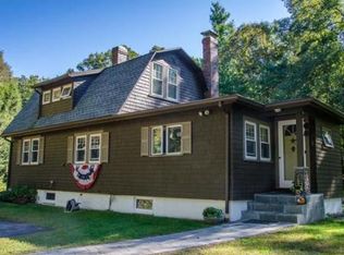 200 Dodge Rd, Rowley, MA 01969