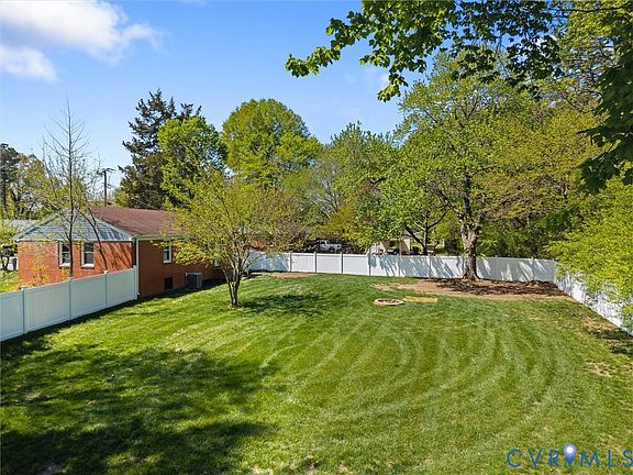 4th image of 5604 Stella Rd