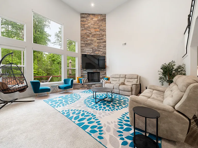 8175 Scenic Ridge Way — Photo 9