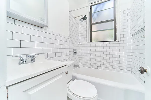 Rented by Living New York | media 1