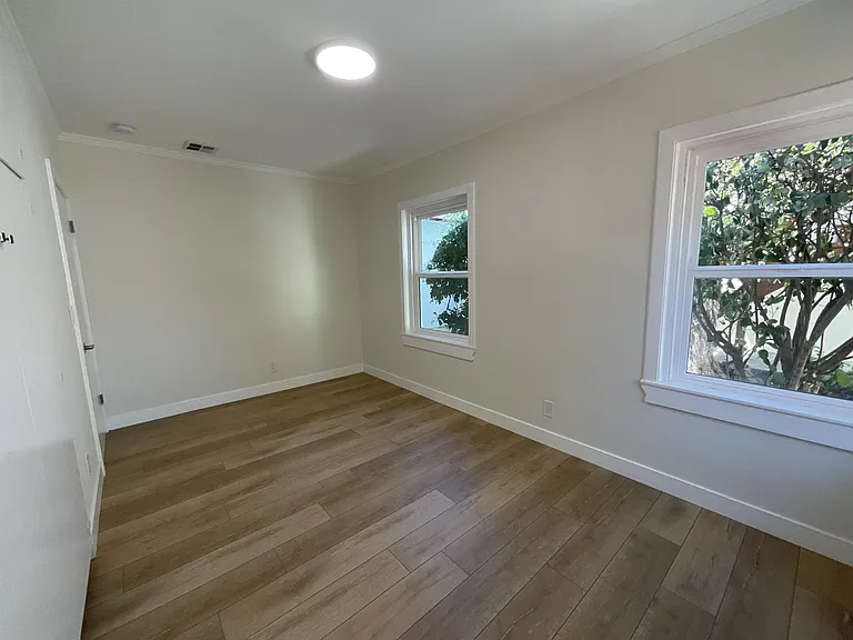 1515 Hess Rd #6 — Photo 22