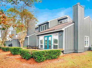 1701 Regency Rd APT 120, Gulf Shores, AL 36542