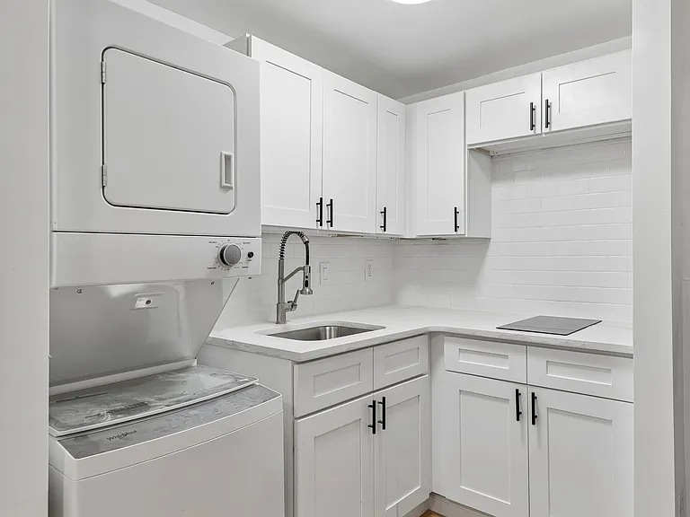 1225 Spruce St #3F — Photo 5