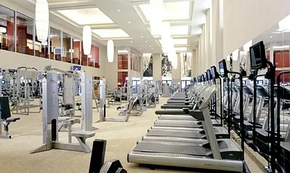 Rented by R New York