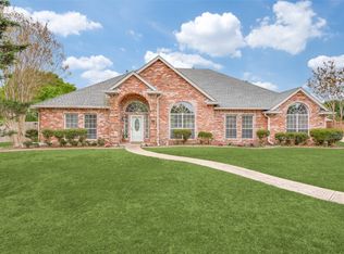 134 Meadow Glen Ln, Red Oak, TX