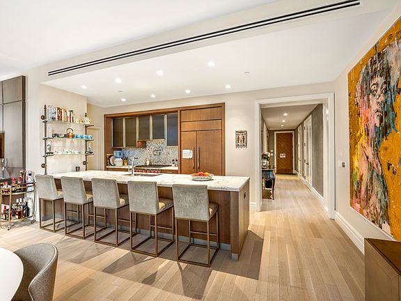 5th image of 100 Barclay St APT 13G