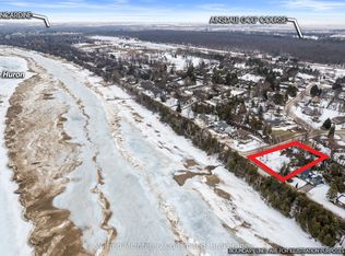 75C Boiler Beach Rd, Huron Kinloss, ON N2Z0B3