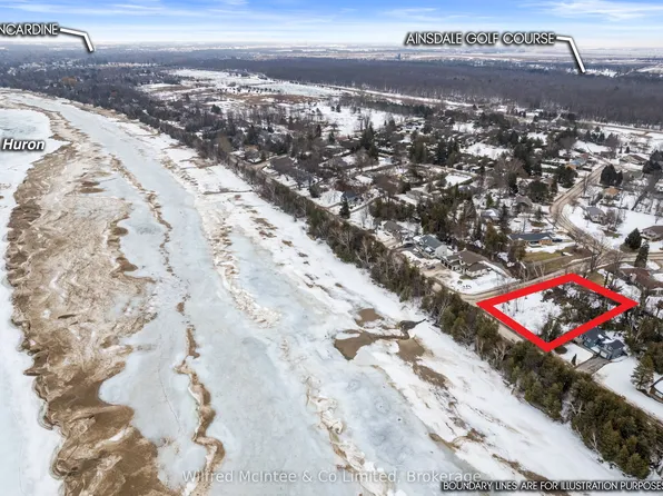 75C Boiler Beach Rd, Huron Kinloss, ON N2Z 0B3