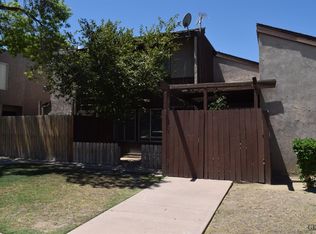 6000 Almendra Ave APT B, Bakersfield, CA 93309