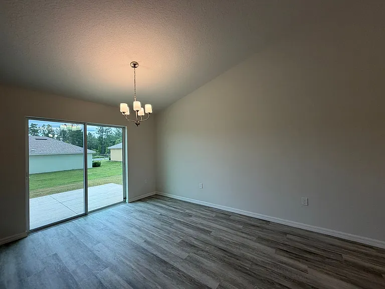 678 W Walkertown Dr — Photo 12