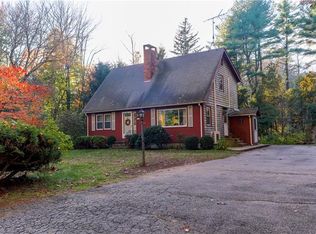 112 Clark Rd, Scituate, RI 02831