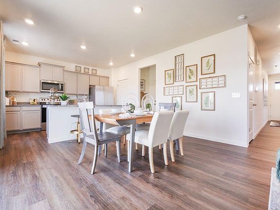 4th image of 6099 Holstein Dr #64