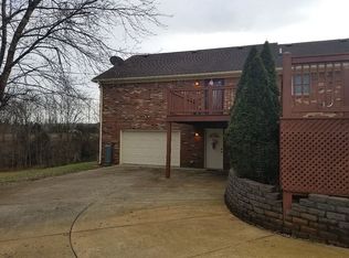 7530 New Shepherdsville Rd, Coxs Creek, KY 40013