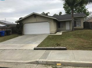 891 Euclid Dr, Hanford, CA 93230
